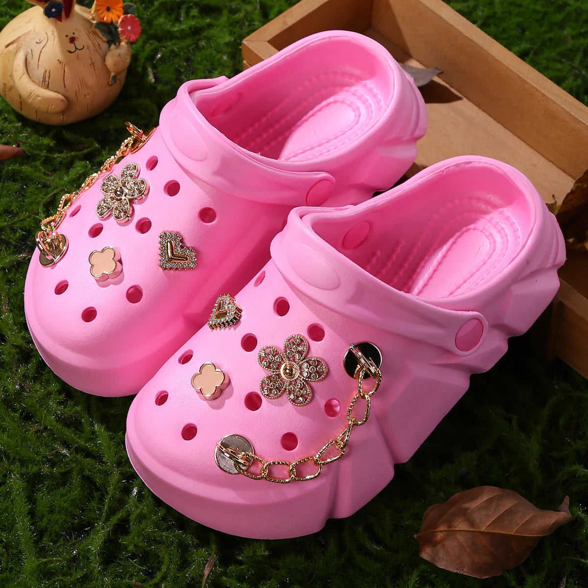 Girls' 3D Floral & Chain Decor Clogs, Platform Soft Sole Closed Toe EVA Home Garden Clog Shoes, Breathable Beach Sandals